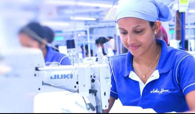 Juki Machine Operator 🇰🇼 කාන්තා